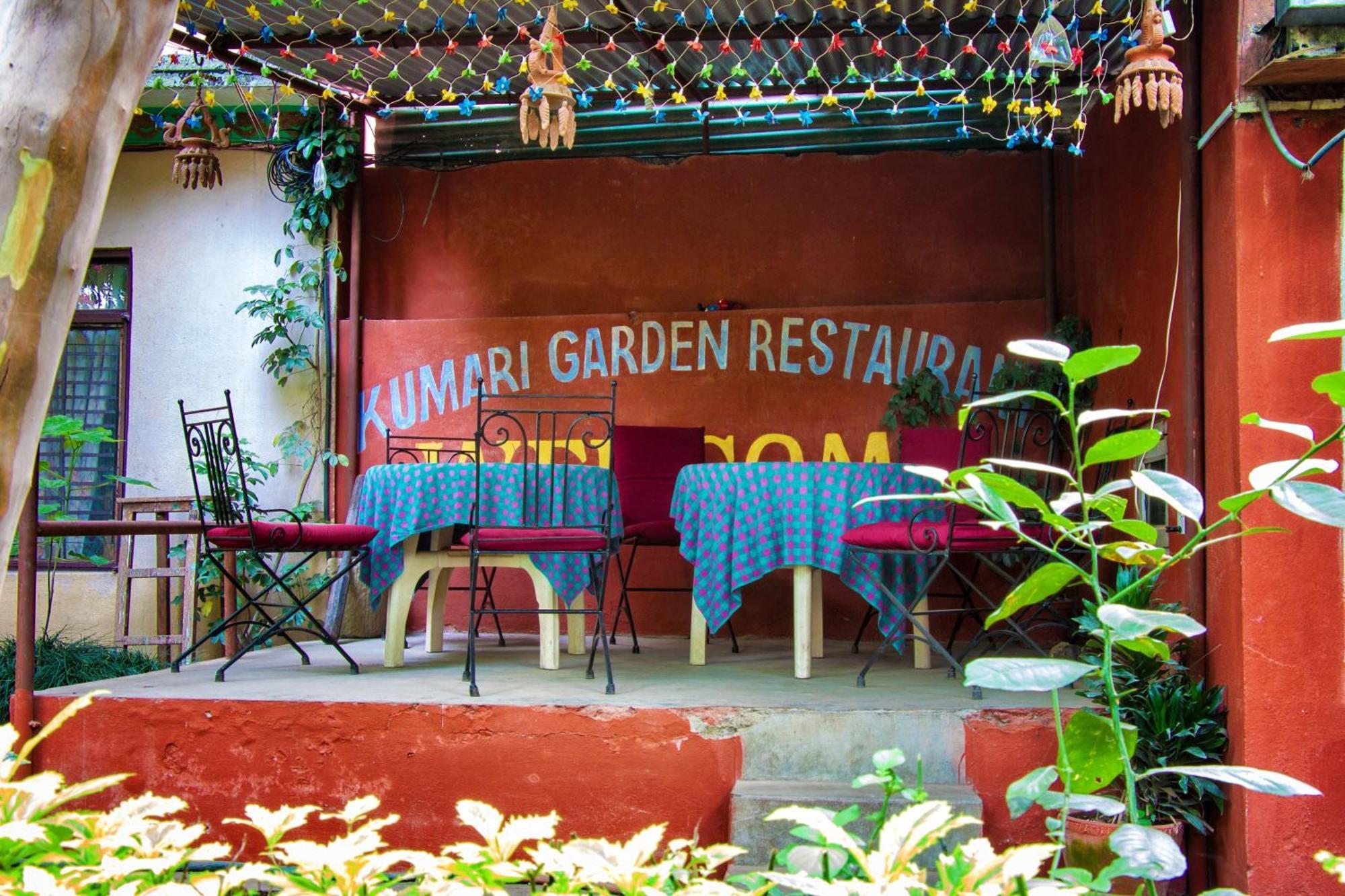 Hotel Metropolitan Kantipur Катманду Экстерьер фото